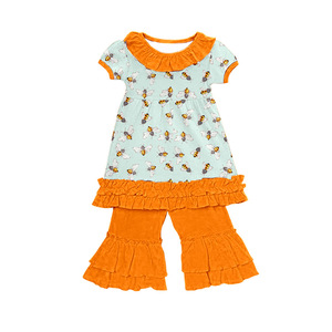 Conjunto de 2 Piezas para Niña Pequeña en Seda de Leche, Túnica de Manga Corta con Volantes Estampados y Pantalones Cortos Acampanados, Ropa de Verano Suave para Niños en Seda de Leche - Product Image 2