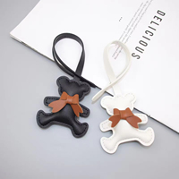 Nouveau porte-clés ours de dessin animé mignon, populaire, en PU léger, avec pendentif breloque de sac pour décorations