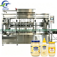 Machine de remplissage automatique à pompe à engrenages pour sauces liquides crémeuses, mayonnaise et vinaigrettes