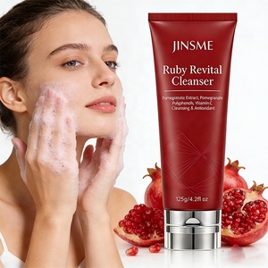 Crema Revitalizante de Rubí Personalizada OEM ODM 125ml, Extracto de Granada, Vitamina C, Antioxidante, Aclarante, Limpiadora del Tono de Piel - Product Image 2