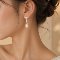 Boucles d'oreilles tendance TX 2026, boucles d'oreilles fines, boucles d'oreilles en perles d'eau douce, boucles d'oreilles pendantes CZ pour mariée, forme marquise, en laiton plaqué or, vente en gros pour femmes