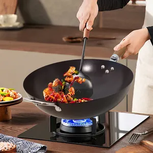 Ahşap saplı toptan karbon çelik Wok nitrürleme yapışmaz wok