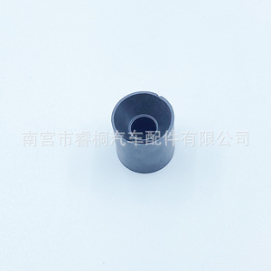 Coussin de protection en caoutchouc Shuangxuan 1816 05 pour la protection du capot moteur Changan CS35 Yuexiang V7 - Product Image 2