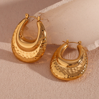 Boucles d'oreilles créoles martelées à double couche Dreamshow en forme de U en acier inoxydable, bijoux cadeau de Noël pour femmes