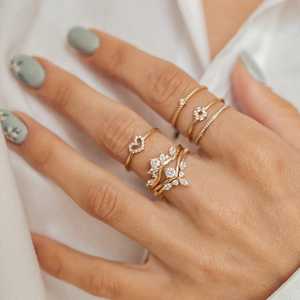 Exquisita joyería mate Anillo de mujer de circonita de plata esterlina minimalista hipoalergénico chapado en oro de 18 quilates - Product Image 3