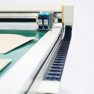 MOMOTECH CAD Machine de <span class=keywords><strong>dessin</strong></span> de découpe verticale King Plotter New Condition Vêtements Modèle de découpe <span class=keywords><strong>Dessin</strong></span> Tablette Traceur Moteur - Product Image 4