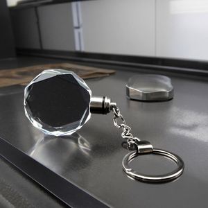 Promotions d'usine : Porte-clés octogonaux en cristal, porte-clés en verre vierge pas cher pour la décoration intérieure et les cadeaux d'affaires - Product Image 3