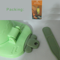 Wentian WT-0011 Moule à raviolis en plastique écologique amélioré, presse manuelle pour empanadas, outil de pâtisserie 21x24cm, 4 couleurs
