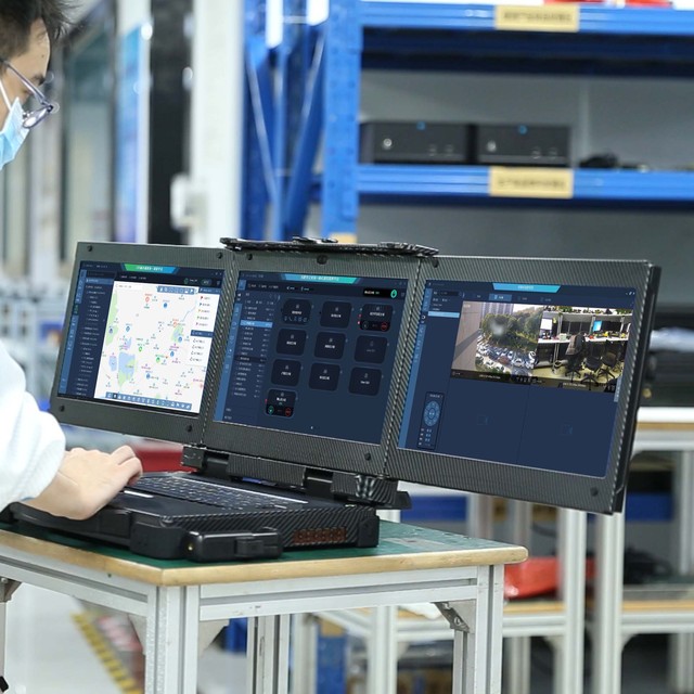 15.6 Inch Industrial Waterproof Customized OEM ODM Industrial Computing Workstation Portable PC All in One Rugged Laptop
