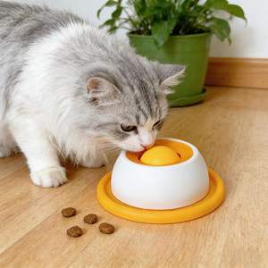 Juguete para lamer para gatos <span class=keywords><strong>y</strong></span> perros, juguete de enriquecimiento, comedero lento para mascotas, juguete para alimentos líquidos, juguete para perros que lamen, alivio de la <span class=keywords><strong>ansiedad</strong></span>, juguete para golosinas de perros, bola para lamer - Product Image 3