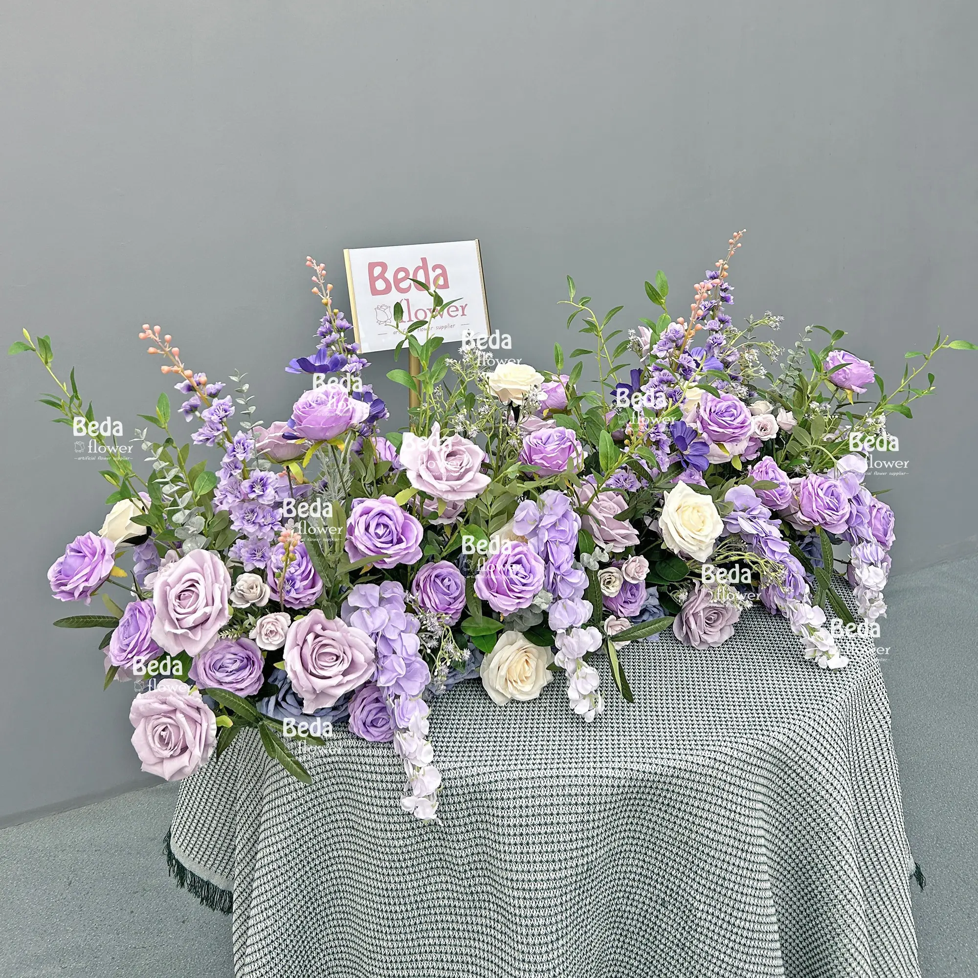 Hete Verkopende Paarse Roos Decoratie Slinger Zijde Bloemenslinger Middelpunt Bloemrij Tafel Flower Runner Voor Huwelijksfeest