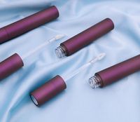 Tube carré en plastique ABS à couvercle rabattable anti-déversement pour brillant à lèvres, flacon cosmétique vide, emballage de maquillage liquide, logo personnalisé sérigraphié