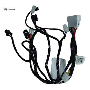 Faisceau de câblage de capteur de signal de carrosserie automobile avec connecteur étanche, faisceau de câblage personnalisé multi-branches OEM 12V 24V - Product Image 1