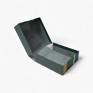 Caja de Regalo Rígida Ilustrada de Primera Calidad, Empaque con Impresión de Auto Clásico y Paisaje para Coleccionables Musicales - Product Image 1