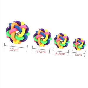 Kauçuk örgülü gökkuşağı topu kedi köpek oyuncak köpek çiğnemek oyuncak çan topu - Product Image 3