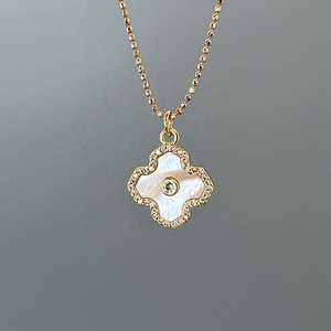Wholesale Fashion Necklace Natural Sea Shell Crystal Zircon <strong>Cloud</strong> Four Leaf Clover Flower Pendant <strong>Neck</strong> for Women - Product Image 5