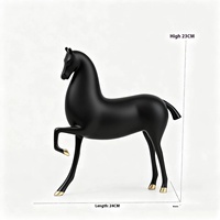 Sculpture de cheval en résine créative chinoise moderne et simple, faite à la main, écologique, décorations haut de gamme pour la chambre à coucher, le salon, le couloir