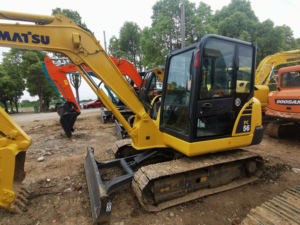 Excavatrice Komatsu PC56 d'occasion Mini Hitachi 320D avec moteur Kubota 5 tonnes Poids en ordre de marche PC55 PC60 d'occasion - Product Image 2