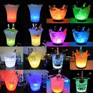 Cubo de Hielo Acrílico Nuevo con Luces LED para Cerveza, para Francia, Max & Jack's, Kulmbacher, J & G Stewart - Product Image 6