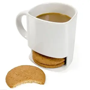 Wholesale Unique Creative Design Cafe Personalized Funny White Cookie Biscuit Holder Porcelain Custom Ceramic Coffee Mug