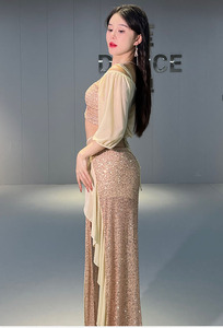 Ensemble de costumes professionnels avec haut à manches longues et jupe à paillettes brillantes pour la <span class=keywords><strong>danse</strong></span> <span class=keywords><strong>orientale</strong></span> - Product Image 6