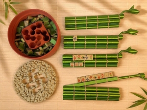 Set di 4 supporti e spintori per Mahjong americano – Porta-tessere ispirati al bambù - Product Image 1