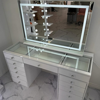 Élégante Coiffeuse Blanche à Lumière LED, Surface Anti-Rayures pour Détaillants de Meubles, Table de Maquillage avec Miroir