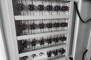 Environment Control System <strong>for</strong> Poultry <strong>Farm</strong> <strong>Temperature</strong> Control <strong>Controller</strong> - Product Image 6