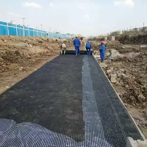 Polyester Geogrid Fabriek Polyester Geogrid Gestikt Met Niet-Geweven Geotextiel 100-30kn Uniaxiaal Polyester Geogrid