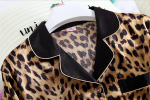 Hot Sale Leopard Print Polyester/Cotton Elastic Waist <strong>Thermal</strong> <strong>Long</strong> <strong>Sleeve</strong> 2 Piece Pajamas Nightwear for <strong>Women</strong> - Product Image 5