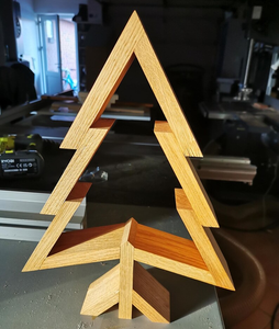 Arbres de Noël de table en bois Ferme moderne Décorations de Noël Arbre en bois d'intérieur pour la maison - Product Image 1