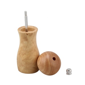 ชุดเครื่องบดเกลือและพริกไทยทำจากทองเหลืองและไม้โอ๊ค - Product Image 4