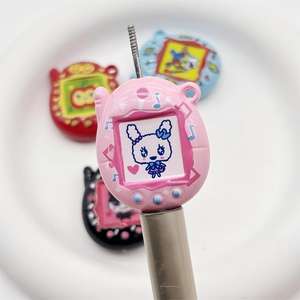 Perles acryliques en vrac à trou central imprimées de personnages de dessins animés SP Crybaby Nan-cy pour la fabrication de lanières de téléphone - Product Image 5