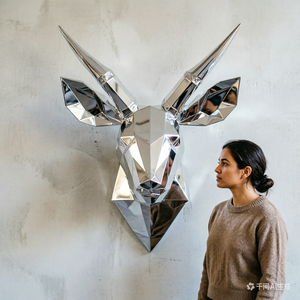 Cabeza de Ciervo de Fibra de Vidrio Electrochapada Personalizada para Montar en la Pared |   Decoración Creativa para el Hogar |   Adornos Geométricos para Salas de Estar, Oficinas, Bares - Product Image 3