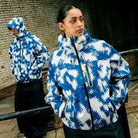 Blouson Bomber Unisexe Personnalisé en Toile Enduite Imprimée Numérique à Pois Bleus et Blancs, Style Fonctionnel Extérieur Printanier, Réversible à l'Avant