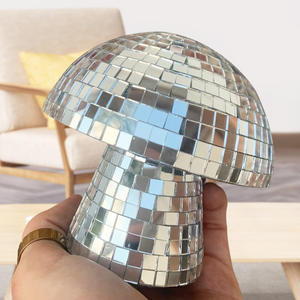 La Vente Chaude Usine En Gros Champignon Disco Miroir Boules <span class=keywords><strong>De</strong></span> <span class=keywords><strong>Noël</strong></span> Ornements Pour La Maison ou La Décoration <span class=keywords><strong>De</strong></span> Fête - Product Image 2