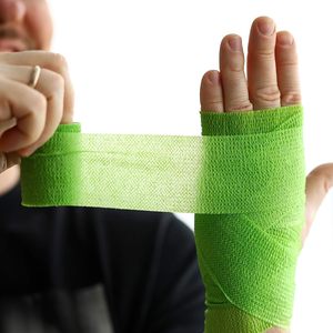 YOUNGSON Wholesale Custom Pet Wrist Knee Ankle First Aid Elastic Non-woven Breathable Colorful Medical Self-adhesive <b>Sports</b> 5m - Product Image 1