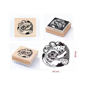 ชุดของขวัญตรายางสี่เหลี่ยมขนาด40มม. สีสันสดใสอุปกรณ์สำนักงานนวัตกรรมใหม่ - Product Image 1