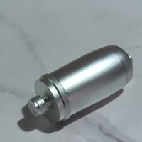 Filtre de douche à eau pure à plusieurs étages de personnalisation de haute qualité pour le ménage, élimine le chlore et les métaux lourds