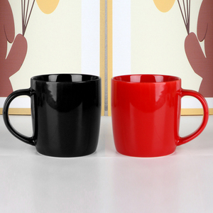 Vente en gros de 12oz de tasse à thé en porcelaine noire pour bureau à domicile avec <span class=keywords><strong>logo</strong></span> personnalisé tasse à café en céramique rouge émaillée imprimée pour cadeau promotionnel - Product Image 1