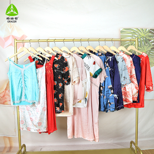 Thrift <strong>Women</strong> Silk Pajamas <strong>Women</strong> Used <strong>Sleepwear</strong> Bales Second Hand <strong>Sleepwear</strong> Bale - Product Image 1