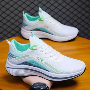 Scarpe da uomo YATAI di <span class=keywords><strong>alta</strong></span> qualità, leggere e resistenti, <span class=keywords><strong>sneakers</strong></span> da uomo antiscivolo <span class=keywords><strong>con</strong></span> <span class=keywords><strong>suola</strong></span> spessa, nuovo design, scarpe sportive da uomo - Product Image 1