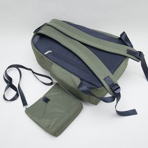 Sac à dos personnalisé de haute qualité en polyester à mémoire de forme intercalaire en sergé uni pour ordinateur sac à dos décontracté et sportif pour homme - Product Image 4
