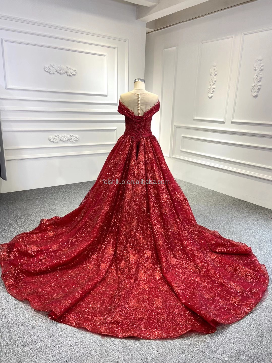 Indian Wedding Guest Wearing Red Wedding Dress Satin Long Sleeve Bridal  Evening Gowns Vintage Red Glitter