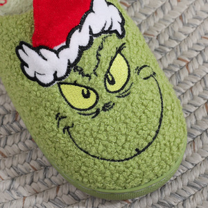 Nouvelle Arrivée <span class=keywords><strong>Chaussons</strong></span> 3D <span class=keywords><strong>Grinch</strong></span> Dessin Animé pour la Maison, Doux, Confortables, en Peluche, pour Intérieur et Extérieur, Idéals pour Fêtes de Noël, Direct Usine - Product Image 4
