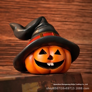 Decoraciones <span class=keywords><strong>de</strong></span> Resina Pequeñas Personalizadas Más Vendidas, Adorno <span class=keywords><strong>de</strong></span> Calabaza <span class=keywords><strong>de</strong></span> Halloween para Días Festivos, Accesorios <span class=keywords><strong>de</strong></span> Fiesta <span class=keywords><strong>de</strong></span> Fantasmas <span class=keywords><strong>de</strong></span> Navidad, <span class=keywords><strong>Sombrero</strong></span> <span class=keywords><strong>de</strong></span> <span class=keywords><strong>Bruja</strong></span> - Product Image 2