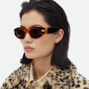 แว่นกันแดดทรงวงรี Bottega BV กรอบอะซิเตท ป้องกันรังสียูวี แฟชั่นสำหรับผู้ชายและผู้หญิง ใช้ได้ทุกวัน สำหรับกิจกรรมกลางแจ้งและการเดินทาง Veneta - Product Image 2