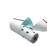 Rollo de etiquetas térmicas de colores al por mayor directo, papel troquelado impermeable para comestibles, Adhesivo de código de barras, acabado superficial laminado