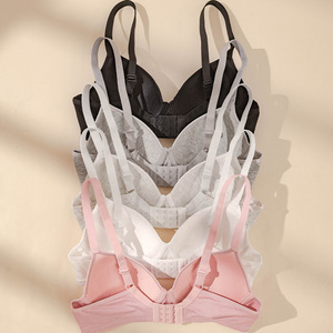Reggiseno Sportivo Traspirante e Confortevole da Donna, Push-Up con Spalline Regolabili, Coppe 3/4, Disponibile in Nero, Bianco, Grigio e Rosa - Product Image 6