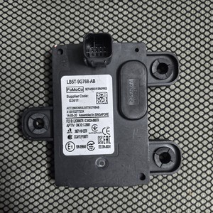 Módulo de Control Electrónico Ford LB5T9G768AB para Escape Explorer Mustang, Pieza de Repuesto Nueva - Product Image 1